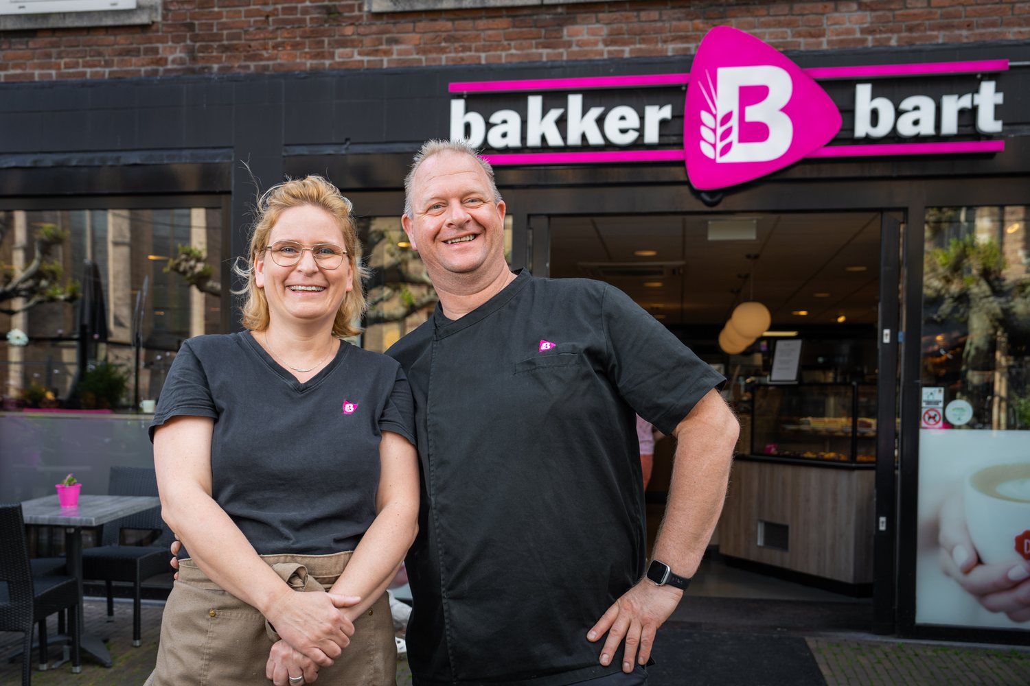 Martijn en Linda voor Bakker Bart Doetinchem