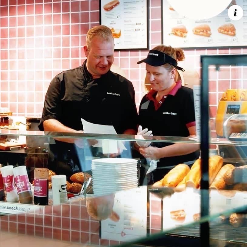 Martijn en Linda in de zaak
